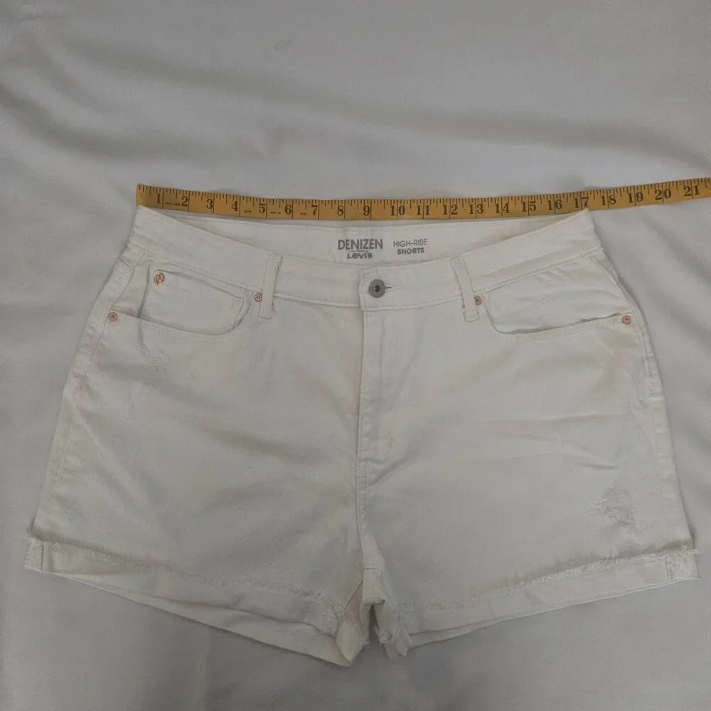 DENIZEN From Levi's High‎ Rise Denim Shorts White Women's Size 16 W33